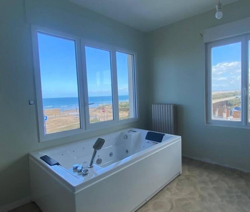 Spa Privatif Face Mer Riva Romantic & Spa Ouistreham Buitenkant foto