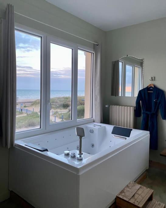 Spa Privatif Face Mer Riva Romantic & Spa Ouistreham Buitenkant foto
